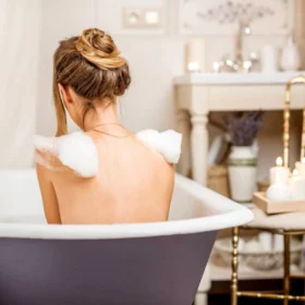 Les bienfaits d’un bain chaud sur la santé